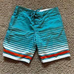 Gap board short size M